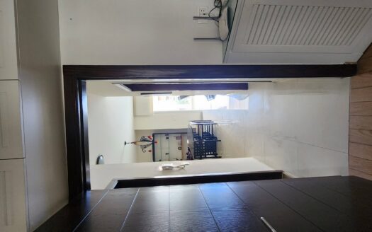 Nice Area Apartment Adonis For Sale
