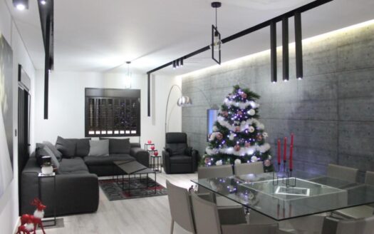Apartment Bouar Terrace Garden Sale