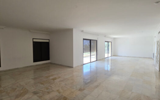 Huge Apartment Sale Kernet Chehwan