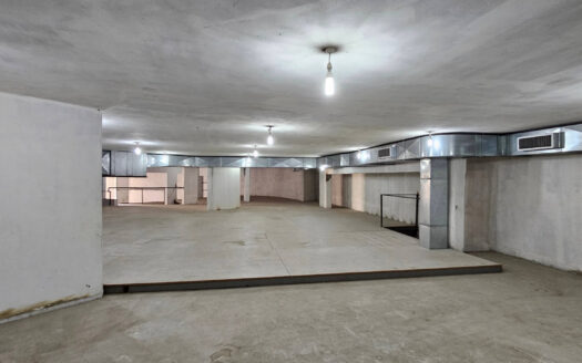 Warehouse sale ghazir Kesrwan Leban