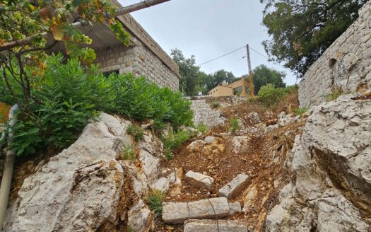 Construct History Building Chahtoul Sale