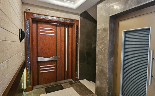 Apartment with Terrace For Sale Adma