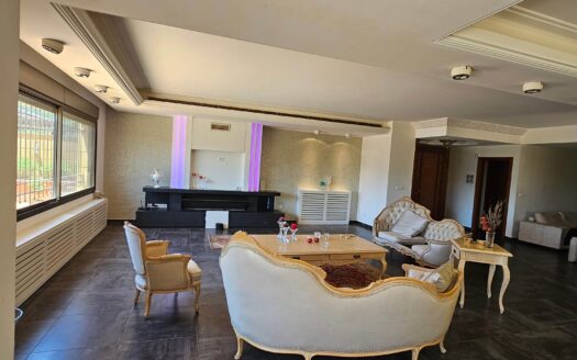 Apartment with Terrace For Sale Adma