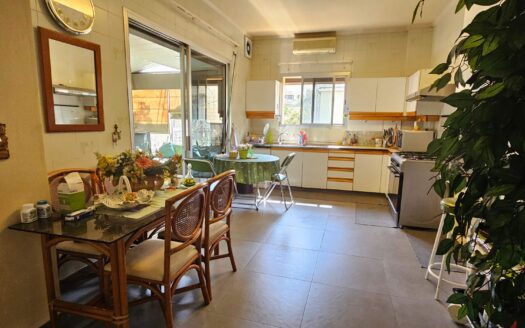 Huge Apartment For Sale Sarba Terrace