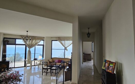 Huge Apartment Sale Fatqa Sea View