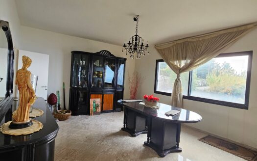 Huge Apartment Sale Fatqa Sea View
