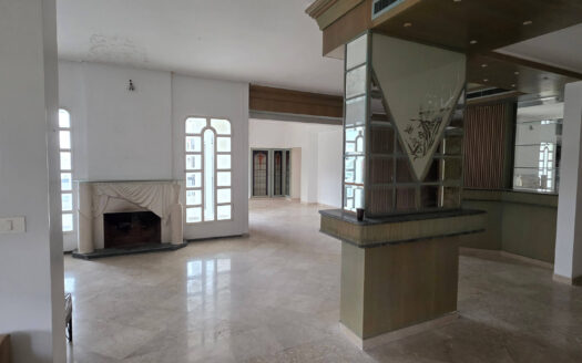 Huge Apartment Adma Need Renovation Sale