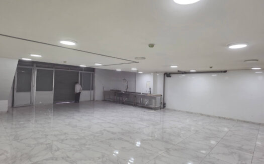 Showroom Mkalles Rent industrial city