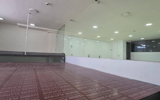 Showroom Mkalles Rent industrial city