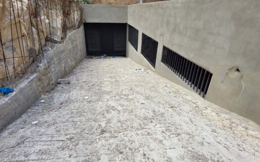 Warehouse For Sale Sarba with Office