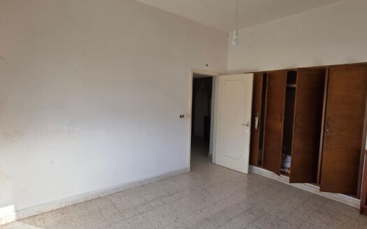 Apartment For Sale Sarba Need Renovation