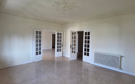 Huge Apartment For Rent Beirut Ashrafia