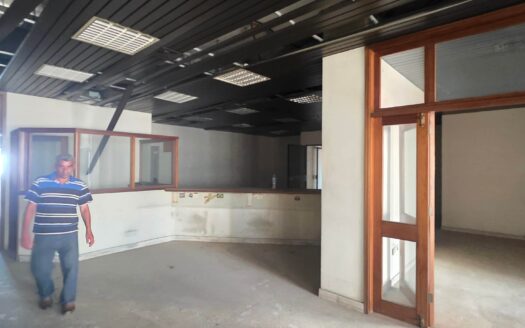 Huge Office In Daoura For Rent
