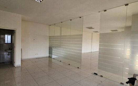 Offices in Office For Rent Beit Mery