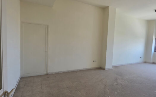 Office Rent Investment Beirut Daoura