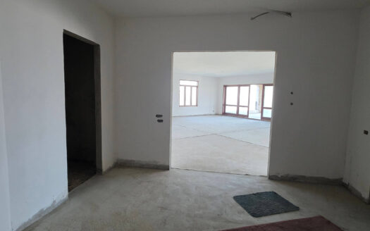 Huge Apartment Sale Maten Metayleb