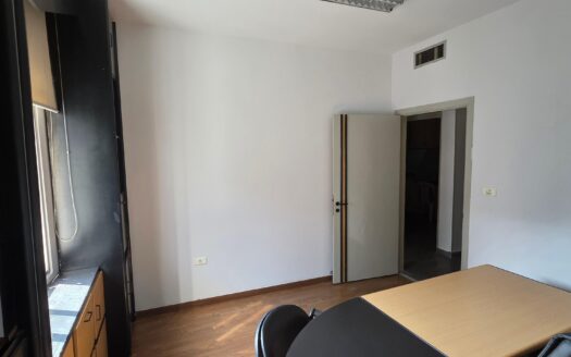Offices in Office For Rent Zalka