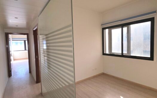 Offices in Office For Rent Jedayde Maten