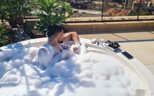 Studio Day Rent Kfarhbab Jacuzzi