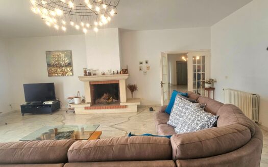 Modern Design Villa For Sale Tabarja