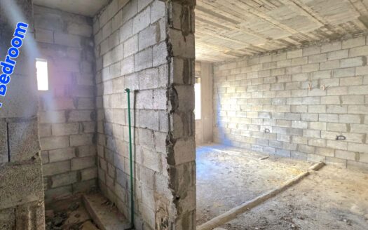 Apartment Underconstruction Zouk Mikael