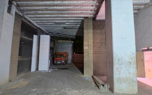 Maten naher El Mote Garage For Sale