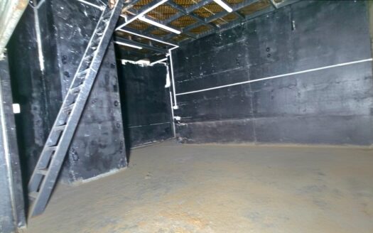 Maten Naher El Mote Garage For Rent