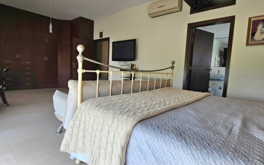 Ain Saadeh Villa For Sale