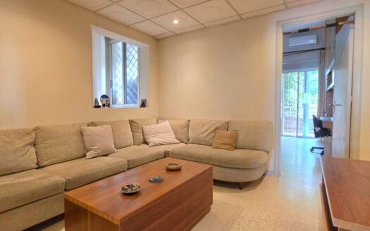 Maten Ain Aar Apartment For Rent