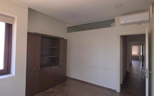 Maten Mirna Chalouhi Offices For Rent