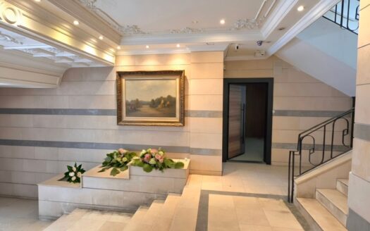 Beirut Hamra Apartment For Sale