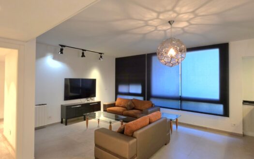 Baabda Hazmeieh Apartment For Sale