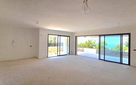 Maten Kernet Hamra Apartment For Sale