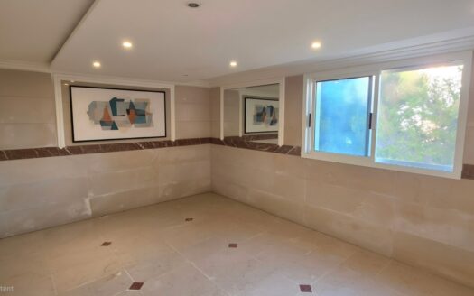 Kfarhbab Huge Apartment For Rent Furnished