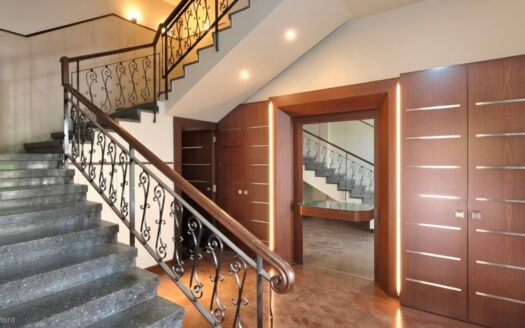 Maten Rabyeh Villa For Rent UnFurnished