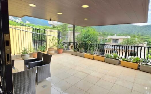 Sahel Alma Apartment For Rent Terrace