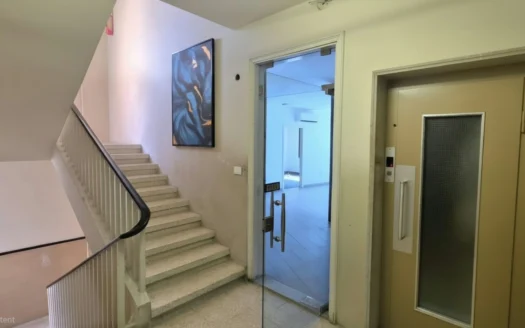 Beirut Saifi Offices in Office For Rent
